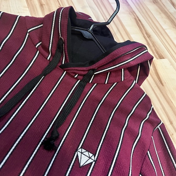 Diamond Pinstripe Sweater M - Picture 3 of 4